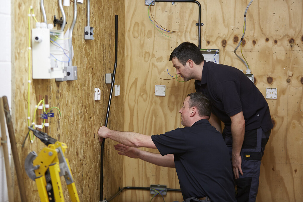 Requirements For Electrical Installations City & Guilds 2382-22 Level 3 ...