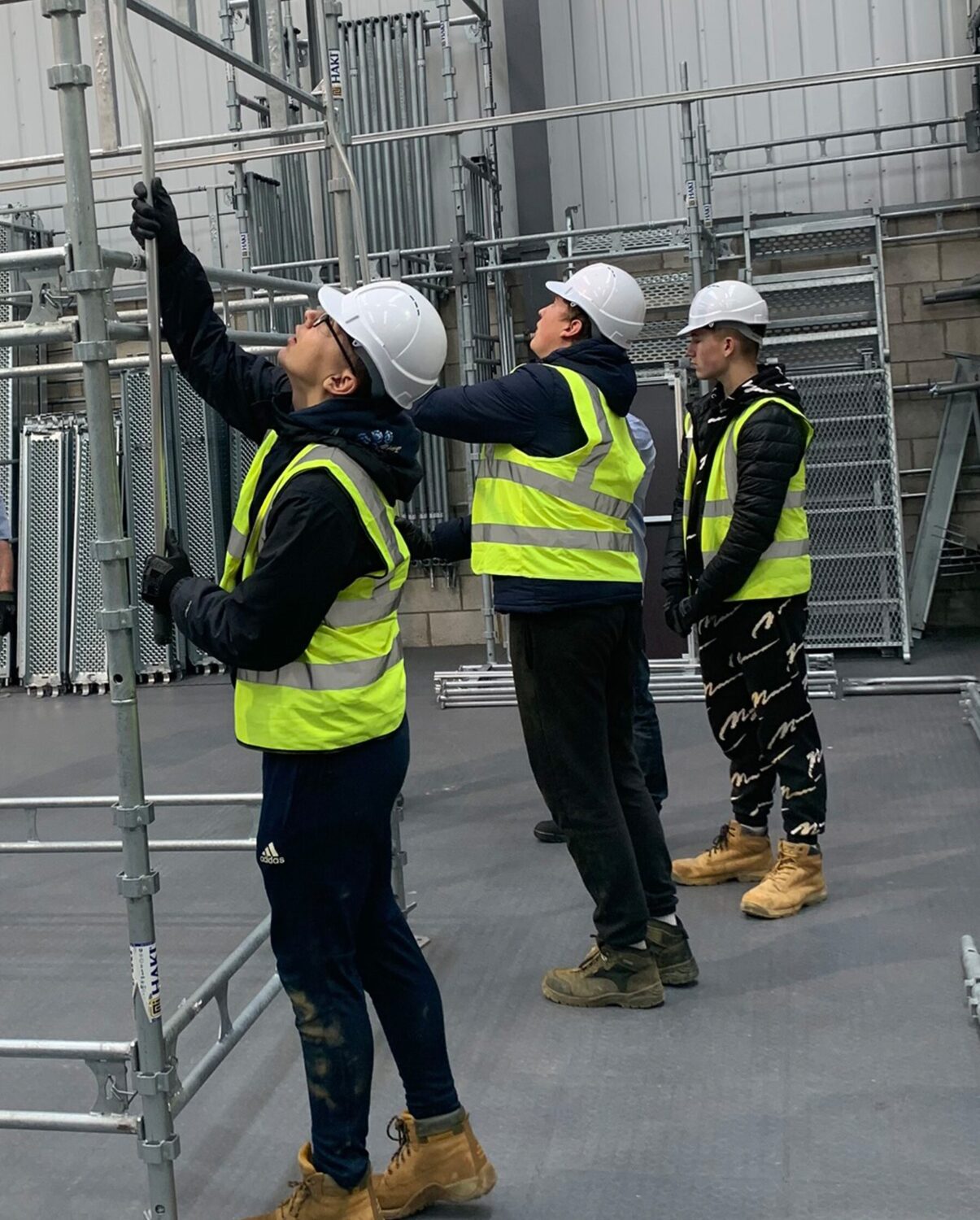 Upwards to jobs in scaffolding PR Story